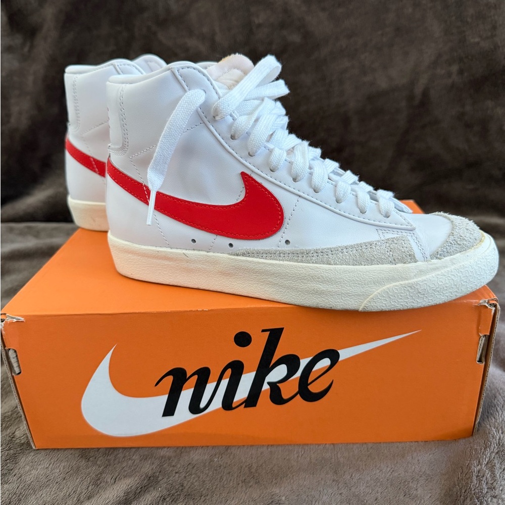 Nike Blazer Mid '77